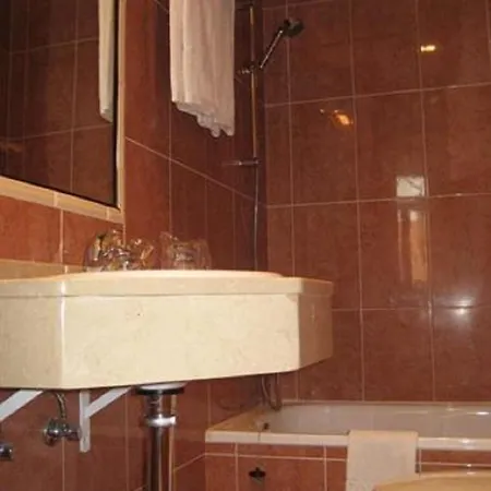 招待所 Alda Via De La Plata