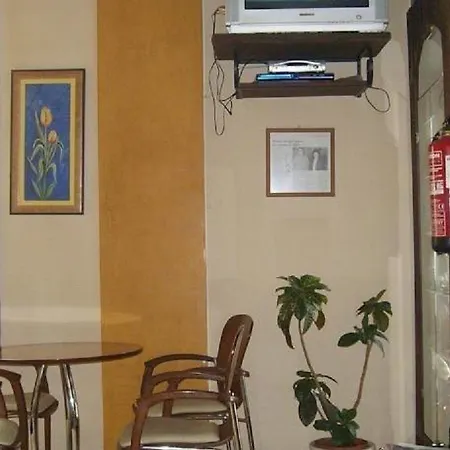 招待所 Alda Via De La Plata